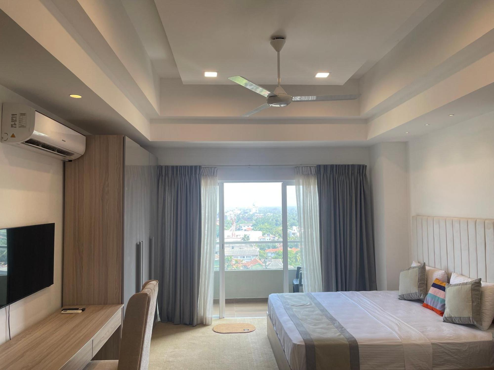 Ocean Breeze Sea View Luxury Negombo