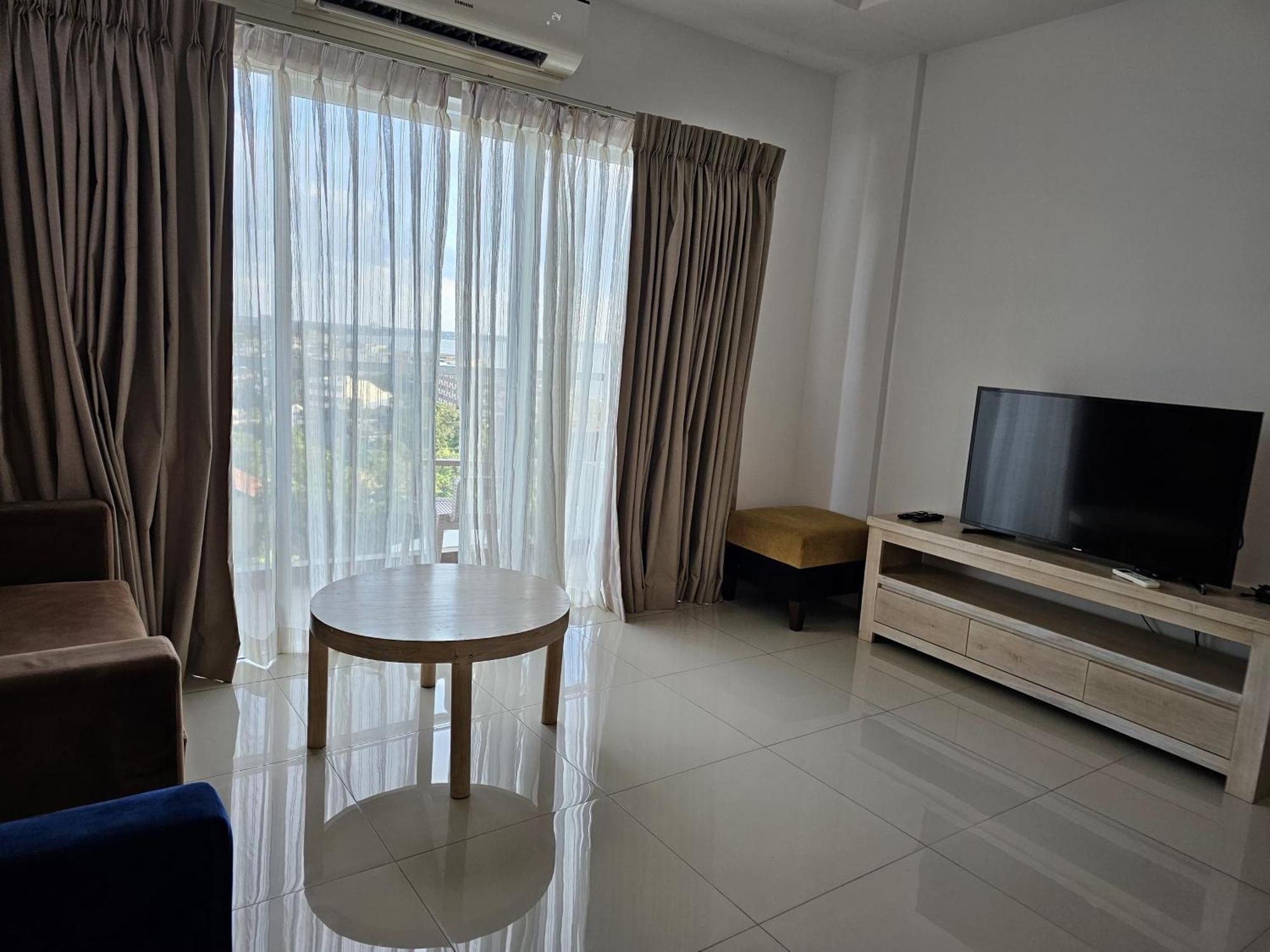 Ocean Breeze Sea View Luxury Negombo